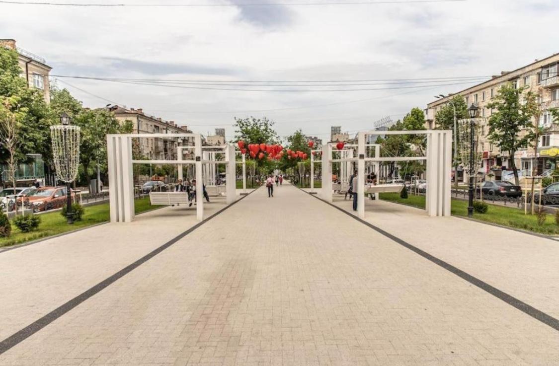 Lia*S Deluxe Apartment In The Center Κισινάου Εξωτερικό φωτογραφία
