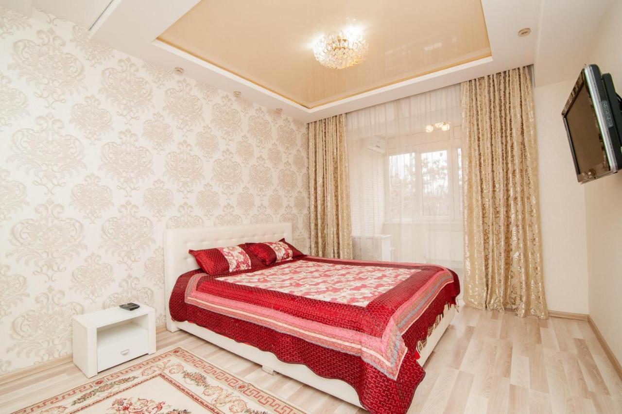 Lia*S Deluxe Apartment In The Center Κισινάου Εξωτερικό φωτογραφία