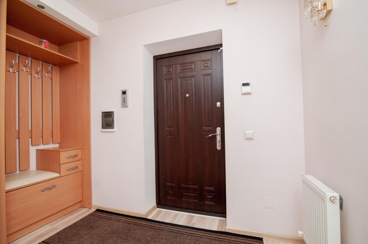 Lia*S Deluxe Apartment In The Center Κισινάου Εξωτερικό φωτογραφία